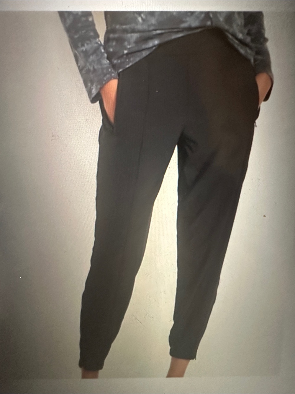 Old Navy Black Stretch tech Joggers, size Large